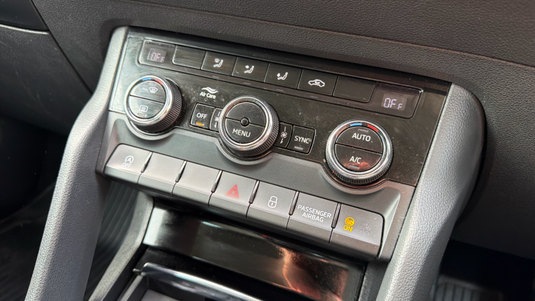 Skoda Karoq 1.0 TSI SE 5dr DSG Petrol Estate